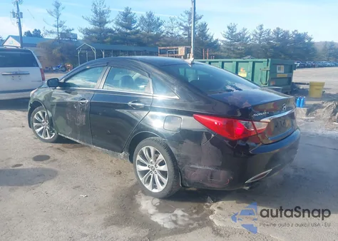 2013 Hyundai Sonata Limited 2.0T z USA, uszkodzony, nr VIN 5NPEC4AB2DH677032
